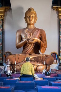 wall-street-journal-spiritual-retreats-guests-on-the-go-lauren-lipton